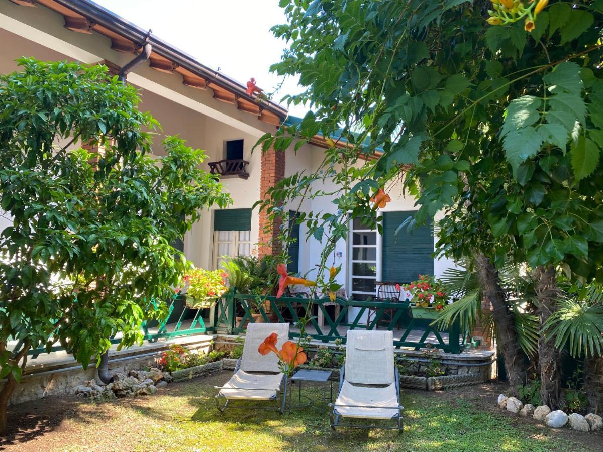 Casa Vacanze Gabbianella Villa Con Giardino Lungolago Maderno Toscolano Maderno Buitenkant foto