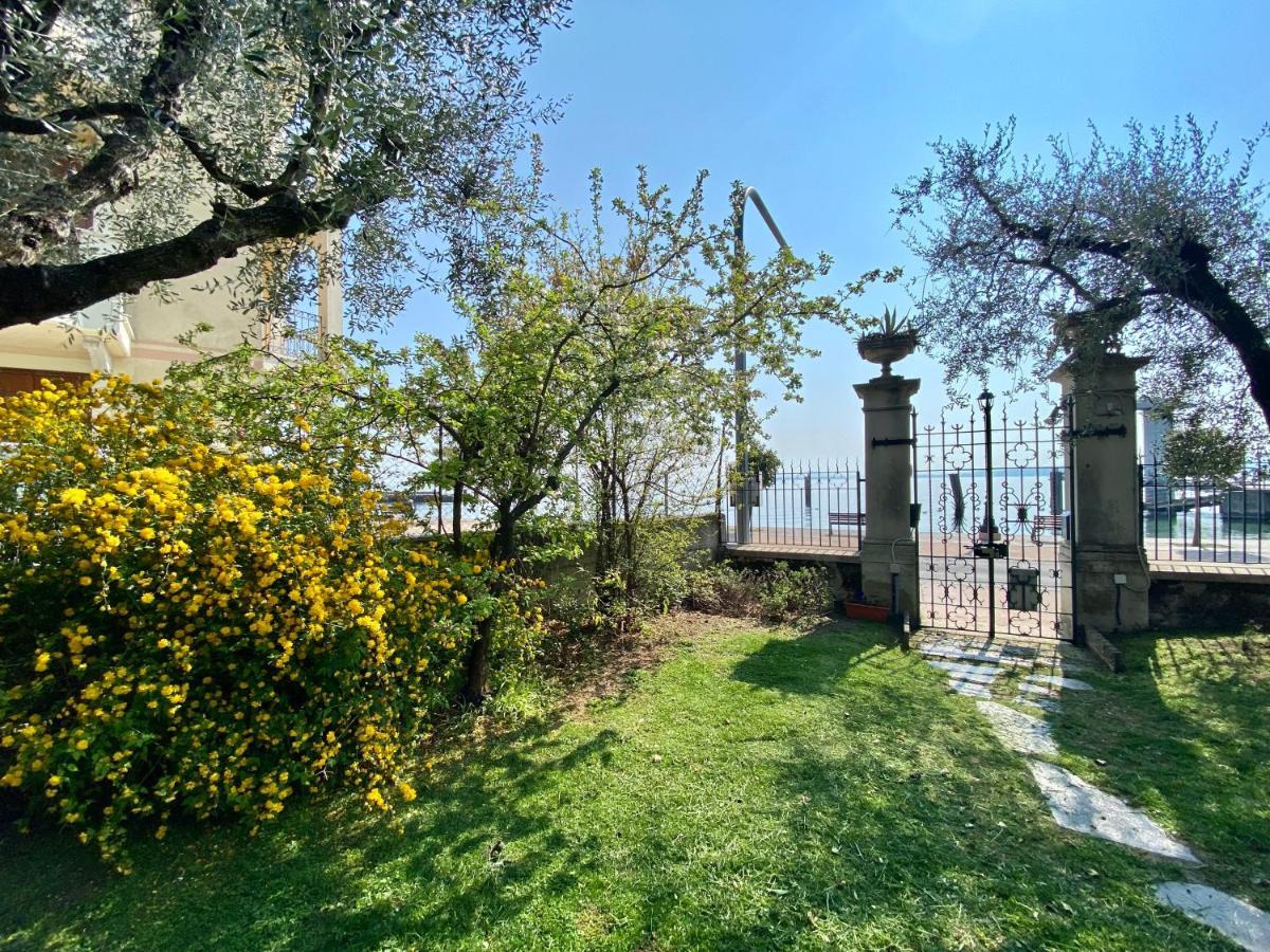 Casa Vacanze Gabbianella Villa Con Giardino Lungolago Maderno Toscolano Maderno Buitenkant foto