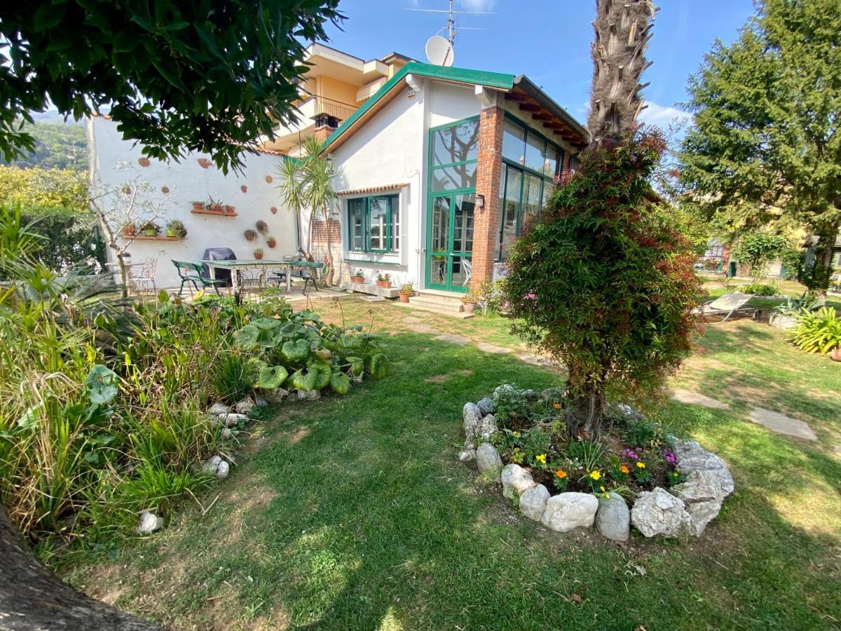 Casa Vacanze Gabbianella Villa Con Giardino Lungolago Maderno Toscolano Maderno Buitenkant foto